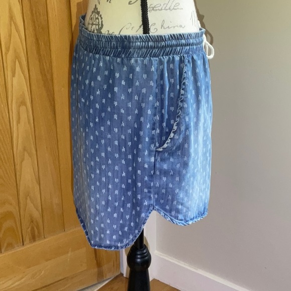 Cloth & Stone, distressed look Tencel mini skirt w/ pockets! S - Picture 4 of 10